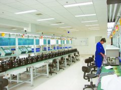 潤中儀表科技順應市場變化積極進行生產(chǎn)設(shè)備更新